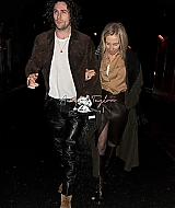 08.jpg