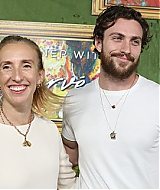 230.jpg