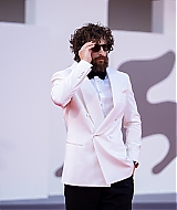 175.jpg